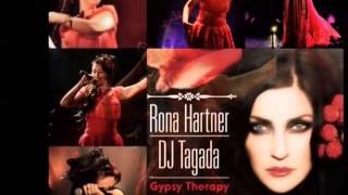 Rona Hartner et DJ Tagada-Gipsy therapy