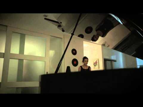 【靈異視】2013.10.11(五)  泰國第一小生 Pong邦.納瓦 領銜主演