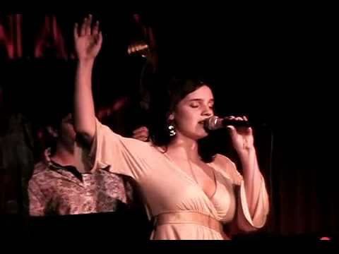 Carrah sings Embraceable You @ the Catalina Jazz Club