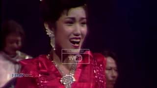 Download lagu Everyone is Enchanted! The Beauty & Elegance of 'Evie Tamala - Aduh Sayang' on Aneka Ria Safari 😍 mp3 Download lagu Everyone is Enchanted! The Beauty & Elegance of 'Evie Tamala - Aduh Sayang' on Aneka Ria Safari 😍 mp3