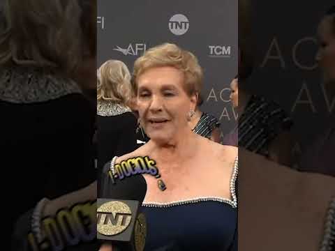 Does Julie Andrews Still Remember This Mary Poppins Line?