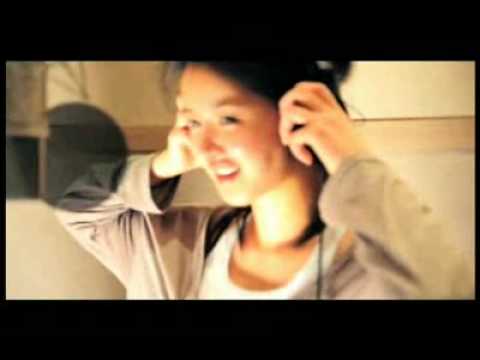 Lee Si Young sings Beige's song"Pitiful" in 2009