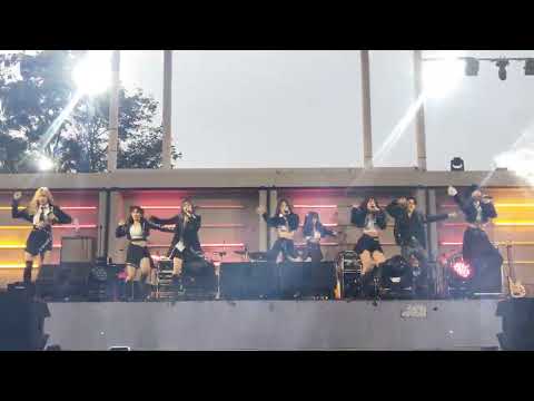 On my mind / Blackberry unit / Berry Berry / Cat expo 9 / 12-11-22