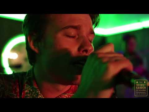 The Secret Garden Sessions #7 - Eastside Grammar ‘Spin City’