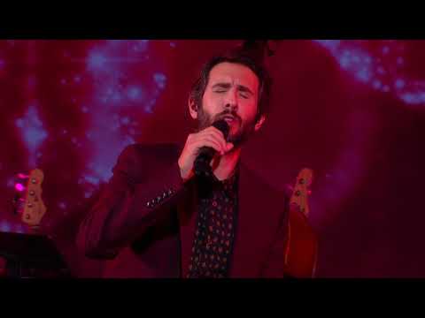 Josh Groban Holiday Concert Streams Live December 19 | Playbill