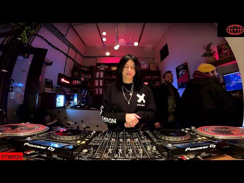 Antenna Radio 266:  RTMRSN