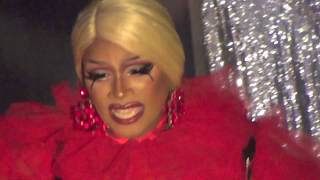 Chi Chi DeVayne: &quot;Visual Love&quot; @ Showgirls!