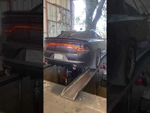Charger Rt Straight pipe/ catless/ long tube headers/ 4 inch tips #loud #exhaust #straightpiped