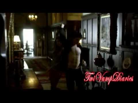 The Vampire Diaries - Damon & Vicki Dance (Words are very unnecessary)