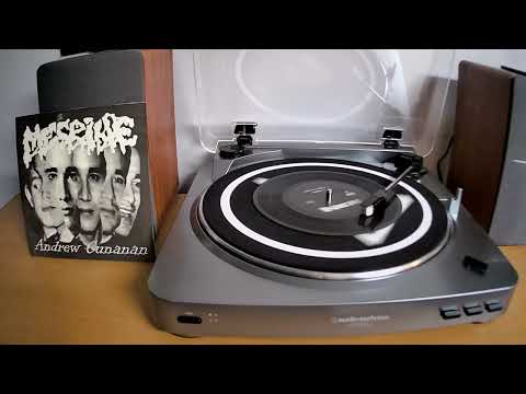 Mesrine - Noisecore Freak - split 7 inch