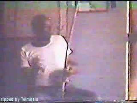 Mestre Bimba toca o "Hino da Capoeira Regional"