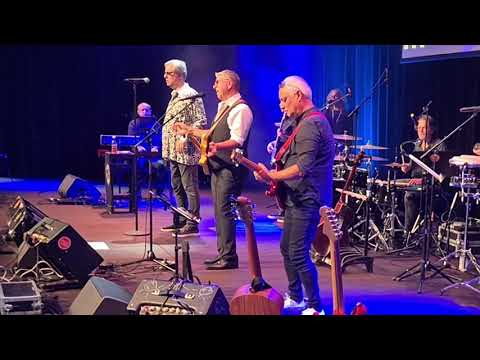 MONTI BETON - Love Is The Drug