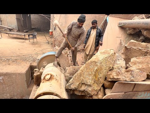 Massive Rock Crusher Jammed | Extreme Stone Crushing with Sledgehammer Power 
