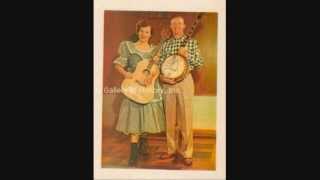 Lulu Belle and Scotty -  My Mother&#39;s Old Sunbonnet (c.1961).