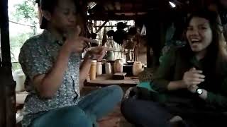 preview picture of video 'Cara makan khas muna'