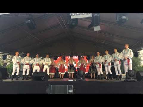 Ansamblul folcloric Doina Carpatilor - Suita de jocuri din Prahova HD