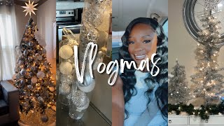 VLOGMAS DAY 2 2022: DECORATE MY APARTMENT WITH ME | MODERN GLAM APARTMENT CHRISTMAS DECOR