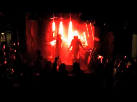 download lagu mp3 mp4 Diskotek I Oslo, download lagu Diskotek I Oslo gratis, unduh video klip Diskotek I Oslo