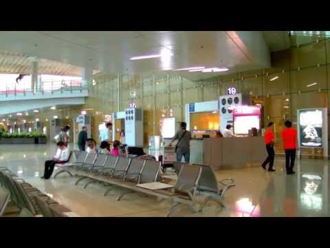 2017 香港自由行- 抵達香港機場接機大堂A/B後,如何搭乘Hotelink專車前往下榻酒店?