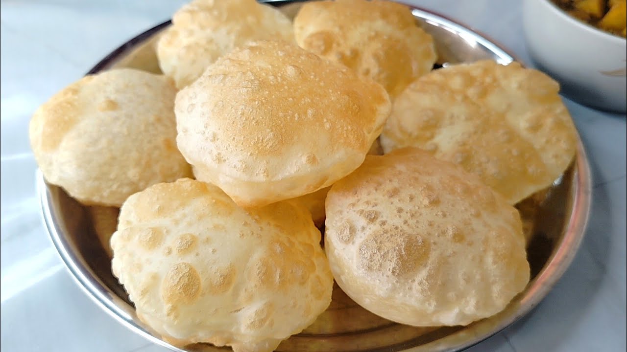 Perfect Fulko Luchi Recipe with Wheat Flour
