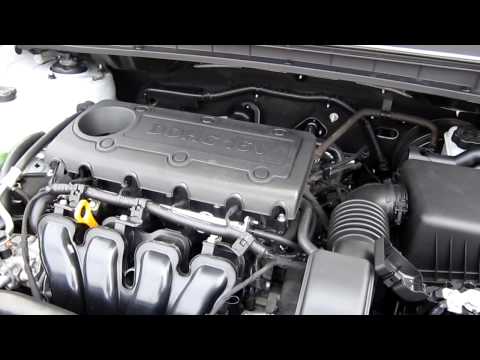 2009 Kia Rondo I4, silver - Stock# K1400051 - Engine