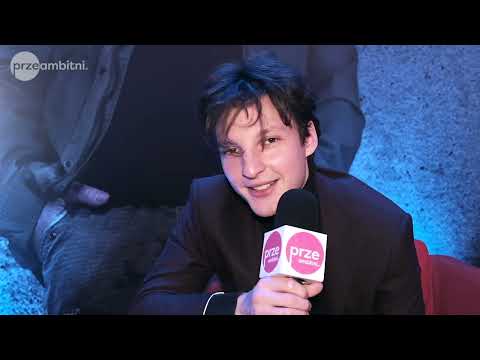 KAJETAN rapuje w wywiadzie! Maciej Kucharski z serialu „Bunt” o trudnej roli dla TVN i Player