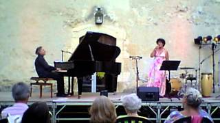 Les yeux noirs ( Mamia Cherif et Dimitri Naïditch )