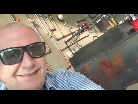 ZEUS GYM CAFE สี่เเยกธิเบต : 103 ถ. อดุลยเดช Tambon Mak Khaeng,  Udon Thani 41000 Isaan Thailand TV