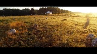 preview picture of video 'Quiberon et Carnac vue d'oiseau - Sur la musique Croire encore'