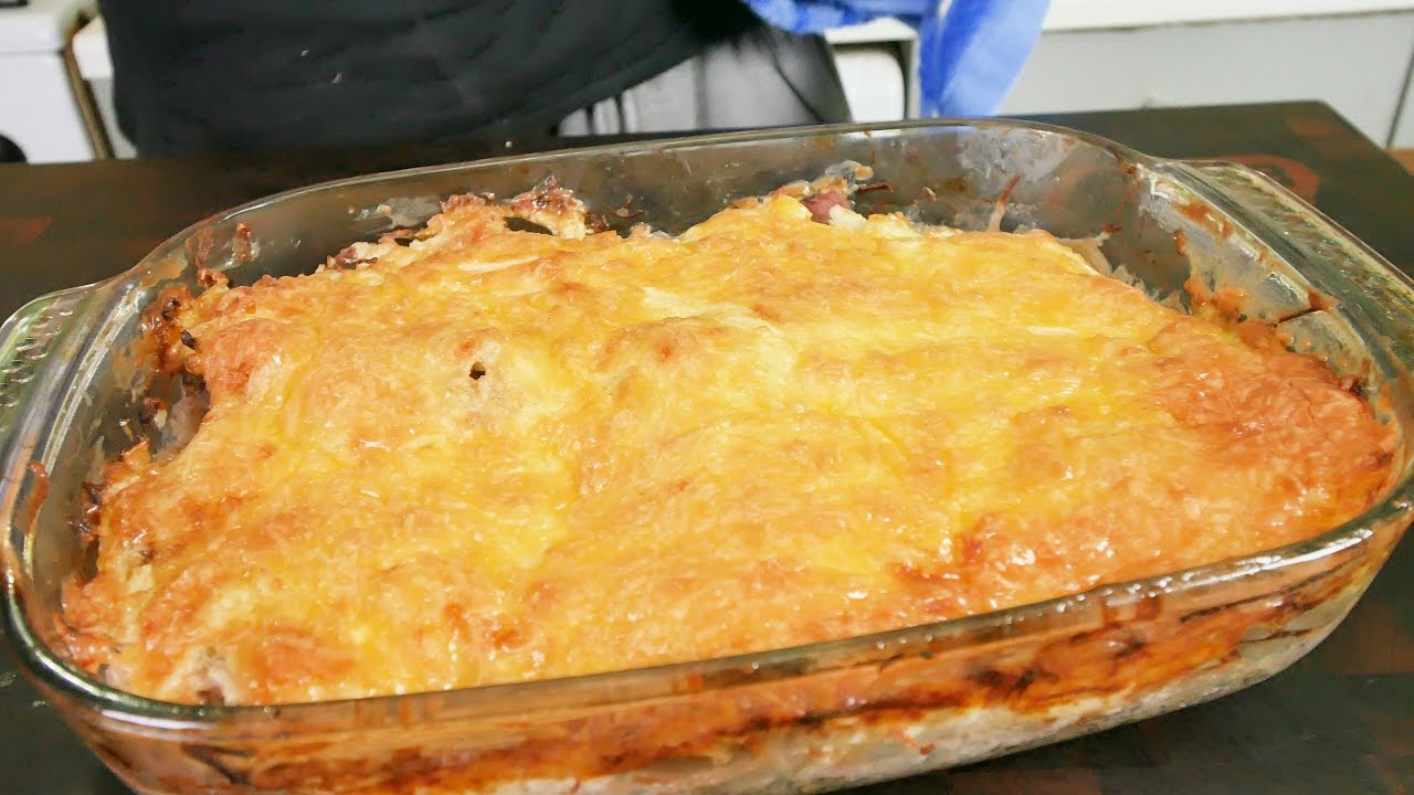 Мясо по-французски в духовке в стеклянной форме