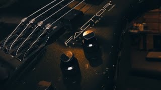 Video thumbnail for Kubicki Factor Bass Showcase (vintage / no longer for sale) by Martin Gerrard