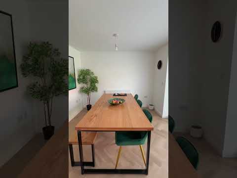 A house tour of our Bellway Cutler after 1 year living in it! #housetour #homedecor #ukhousetour