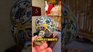 Ele RESTAUROU o VASO ANTIGO Usando OURO (créditos: 觉物先生/JUEWU2NN no Douyin)