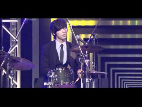 110102 [HQ] CN Blue - I'm A Loner Live