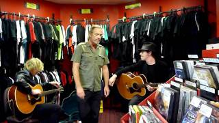 Steve Kilbey & Ricky Maymi - Red Eye Records, Sydney, Aug 4, 2011 - Part 1