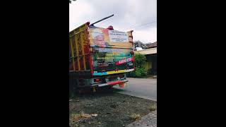 Download lagu pak'de Umar Sinau Urip mp3 Download lagu pak'de Umar Sinau Urip mp3