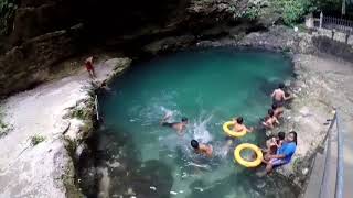 preview picture of video 'Temeling Natural Pool Nusa Penida'