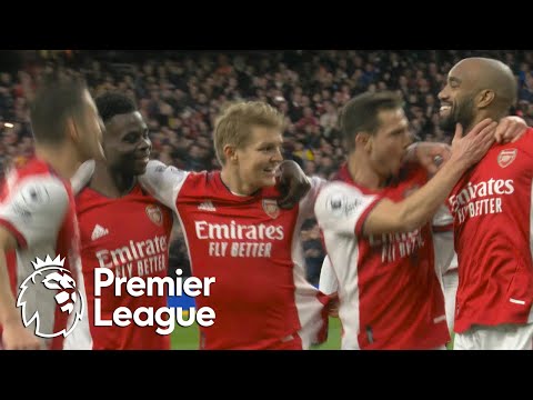 Alexandre Lacazette lifts Arsenal into 2-0 lead v. Leicester City ' Premier League