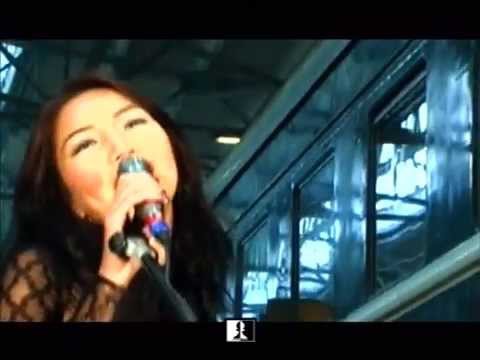 Дуучин Болор-Уянга - Яагаад