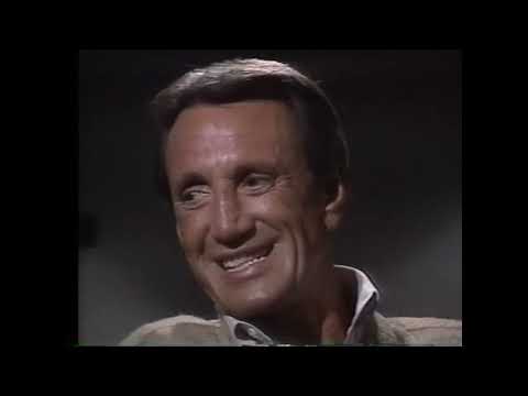 Starring... Roy Scheider