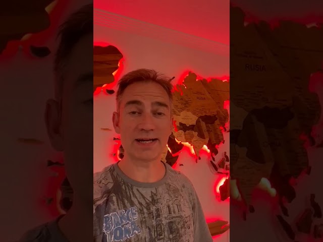 Vídeo relacionado con Mamuak datoz!: 20 (Paper txoriak, sail urdina)