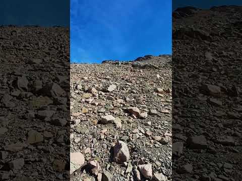 Somos trepa cerros porque nos gusta ver la #panoramica desde la #montaña #short #otoño 2024 MORRUDO