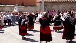 preview picture of video 'Procesion Fiestas de la Serrada 2009 - Domingo'