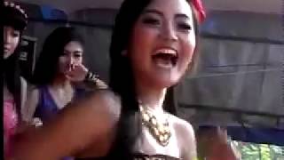 Download lagu GOYANG HOT REZA LAWANG SEWU DJ MIX SHAUN THE SHEEP TERBARU 2017 mp3