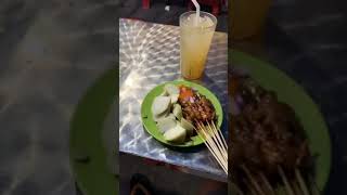 Download lagu LAGI MAKAN SATE KELINCI | HALU STORY #shorts  #storyhalu #storyig #storywa mp3