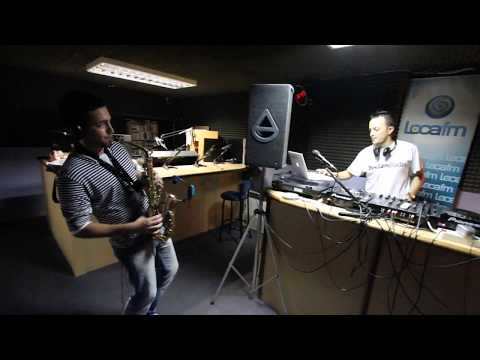 DJ Bee & Krzysztof Sandecki  (Live Sax) @ Loca Fm Radio  - 2011