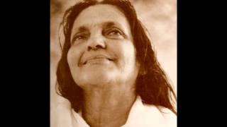 Snatam Kaur & Peter Kater - Carry Me - Sri Anandamayi Ma