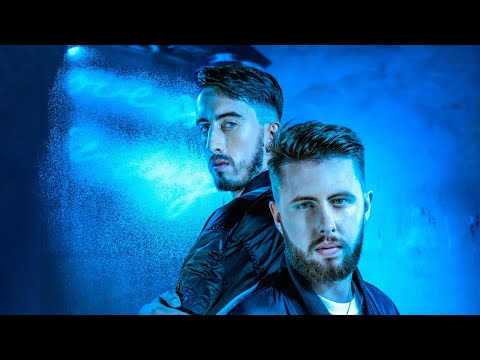 Delfi premjera: interneto sensacija vadinamas duetas „2Kvėpavimas“ pristato naujausią dainą