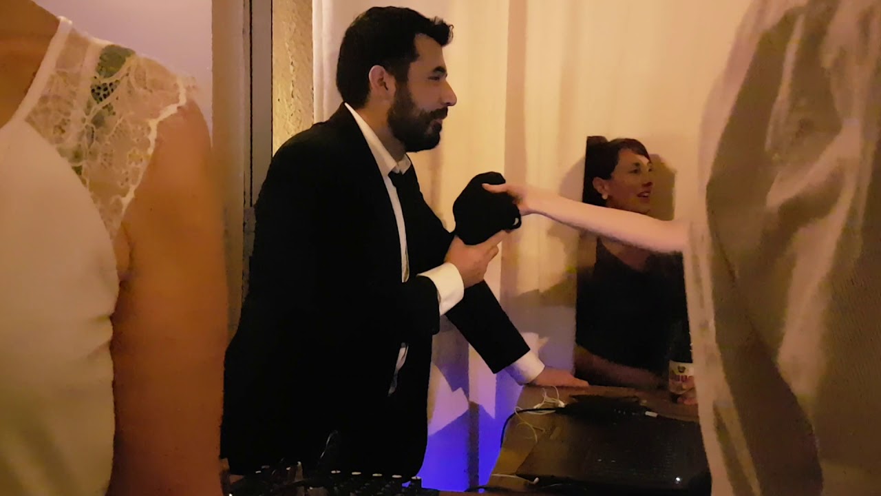 Milonga La Grande Tutti  _  DJs  Adam Sahraoui  et  Andres Molina @ Tanguedia _ Paris