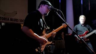 The Ole Johnson Band at V-Lounge: If Trouble Was Money (Gary Clark Jr. cover song)